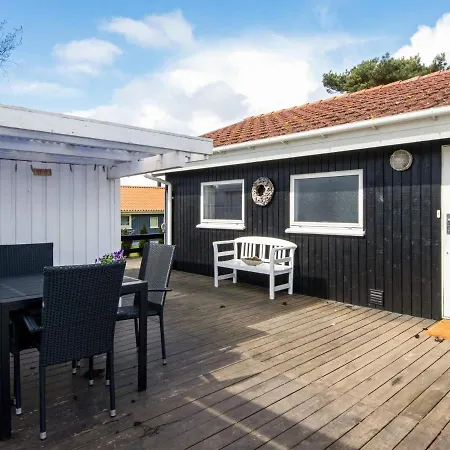 6 Person Holiday In *